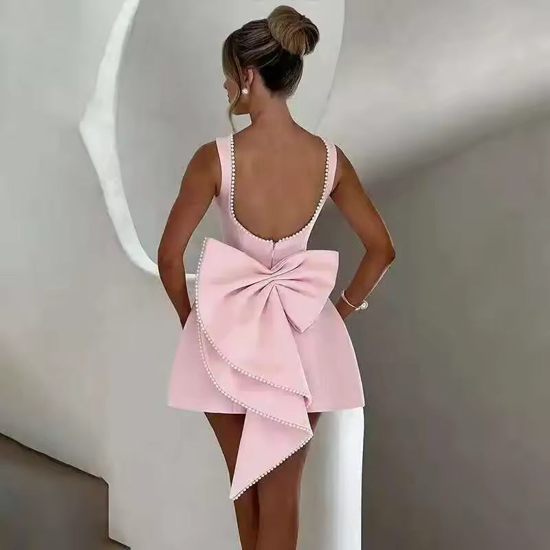 It’s My Bow-Day Dress